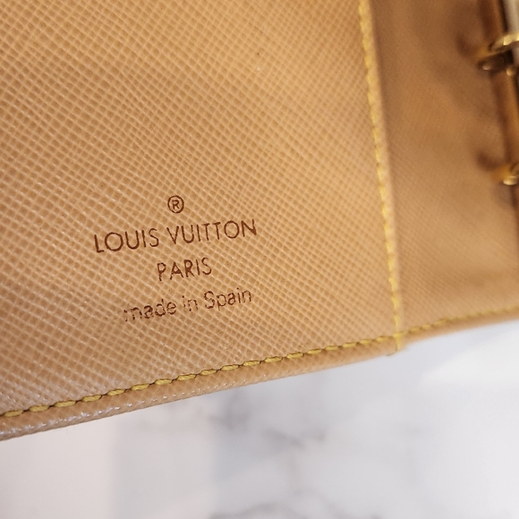 Authentic Louis Vuitton Mini Lin PM Agenda - Picture 7 of 8
